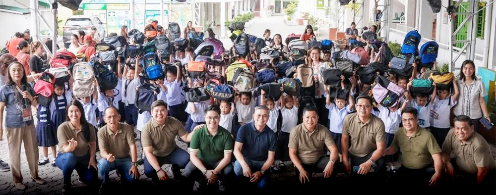 3,300 batang Pandieño, tumanggap ng libreng bag at school supplies